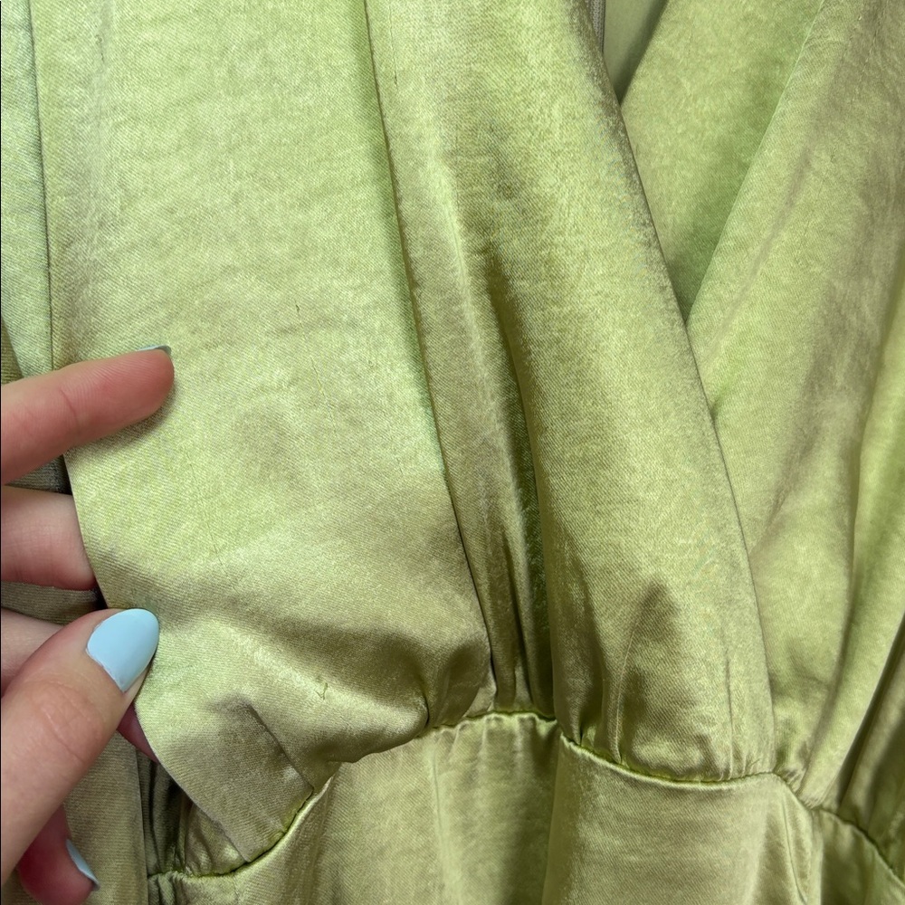 Revolve Elliatt Kai Maxi Dress in Avocado Green Size Medium - Picture 7 of 10